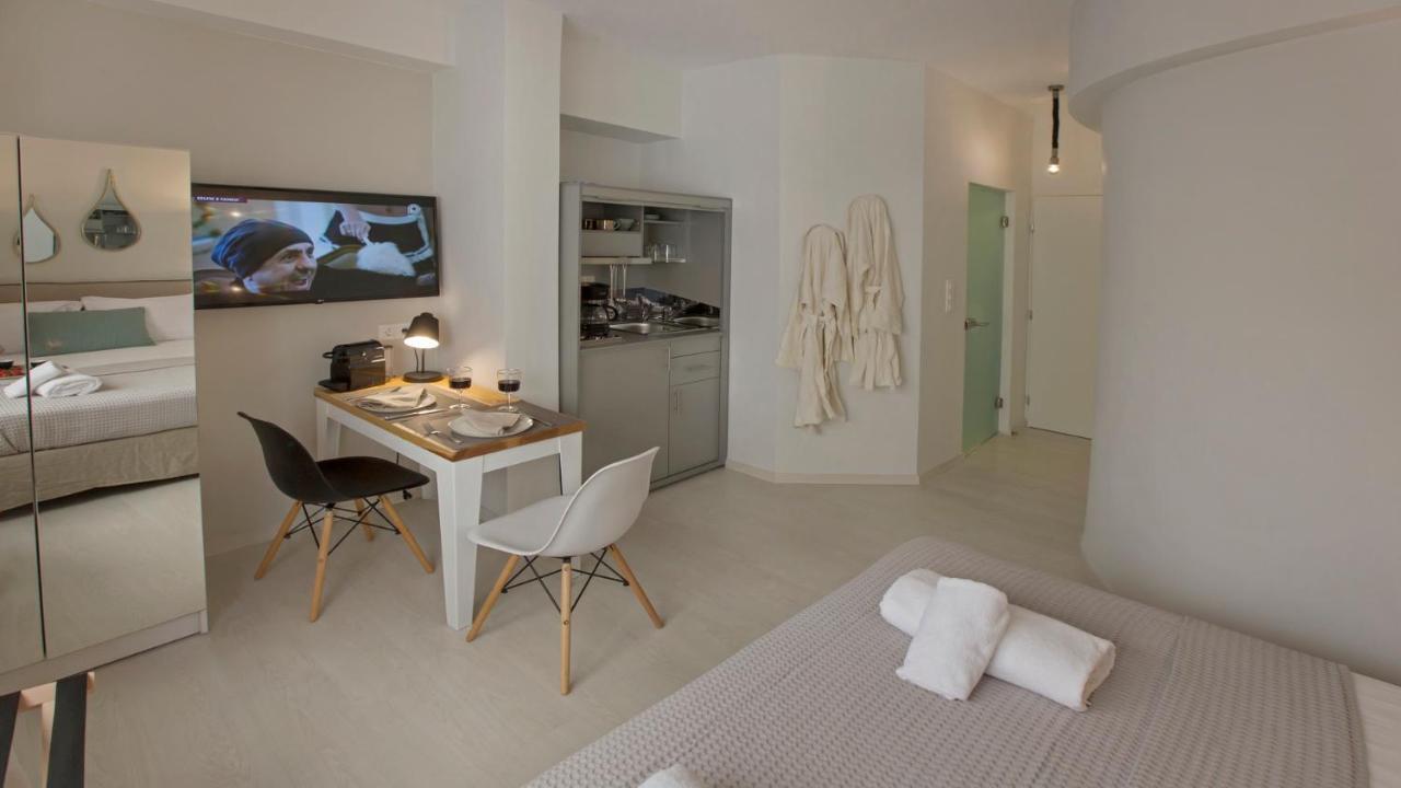 Ermou Stylish Suites By Ghh 雅典 外观 照片